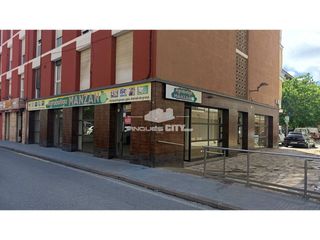 Business premise in Avenida Hispanitat