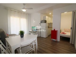 Location Appartement  Calle hortalans. Piso de alquiler temporal en calella