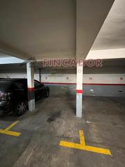 Parking coche en Travessera de dalt 73. Garaje en venta en travessera de dalt, la salut, barcelona ciuda