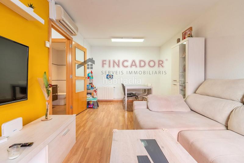 Foto bb09bf6a-4f3b-491f-8c20-22d761078a72. Pis amb calefacció a Prosperitat Barcelona