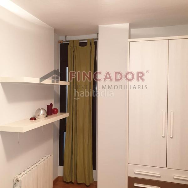 Foto bae972bd-11c2-4121-9d3e-bcf2db2cb4e9. Piso en Raval Barcelona