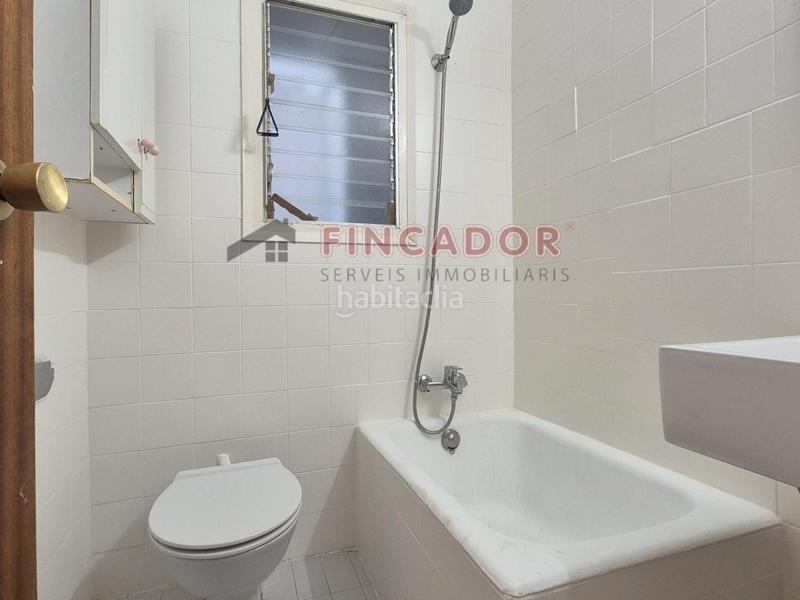 Foto ffa63d44-4ddd-4dc1-bcf7-4a919eaaaa28. Etagenwohnung mit heizung in La Nova Esquerra de l´Eixample Barcelona