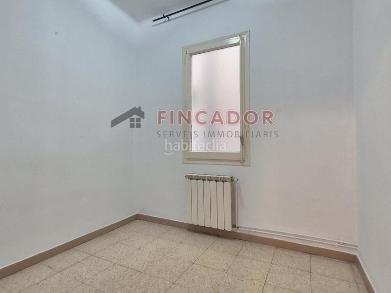 Foto b9f99e56-e80f-4126-9c6d-f2bee6b7c7a0. Piso en La Nova Esquerra de l´Eixample Barcelona