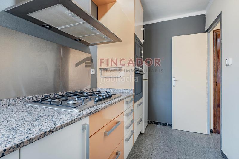 Foto 83910ebb-d1f1-4a83-aa43-4ab01a1716e6. Pis amb calefacció a Horta Barcelona