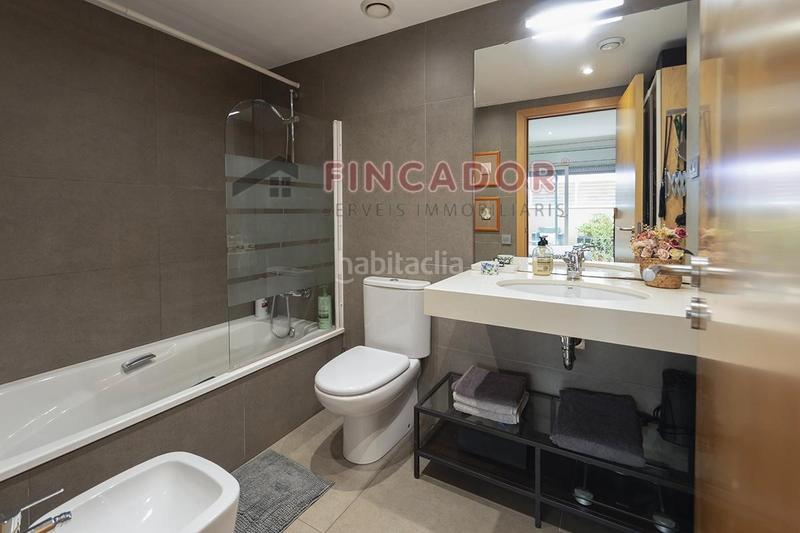 Foto 99ba1383-e99a-448f-a68a-6de89e268eff. Appartamento con riscaldamento parcheggio piscina in Barcelona