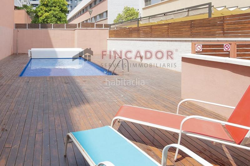 Foto dfcb6053-2605-41d7-858f-437c3ac1151f. Piso en La Marina del Port Barcelona