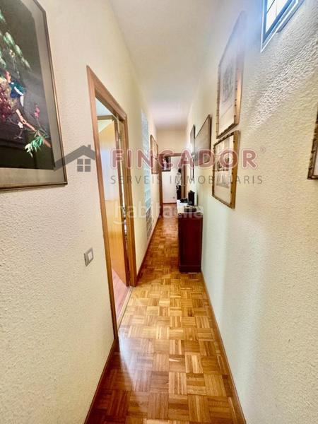 Foto 3a7aa97a-34eb-45d3-8a6a-f8961ef44caa. Appartamento con riscaldamento parcheggio in Guinardó Barcelona