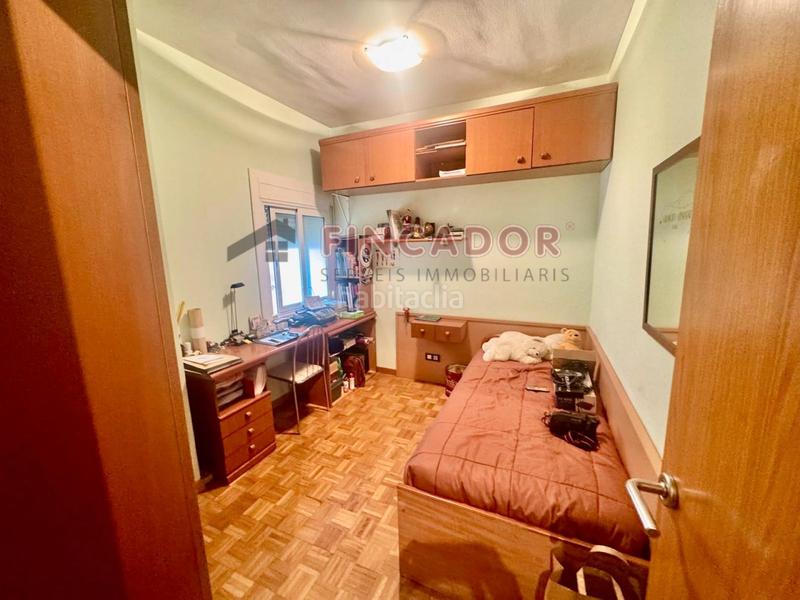 Foto e3bd2795-b811-4822-842e-70384c876395. Appartamento con riscaldamento parcheggio in Guinardó Barcelona