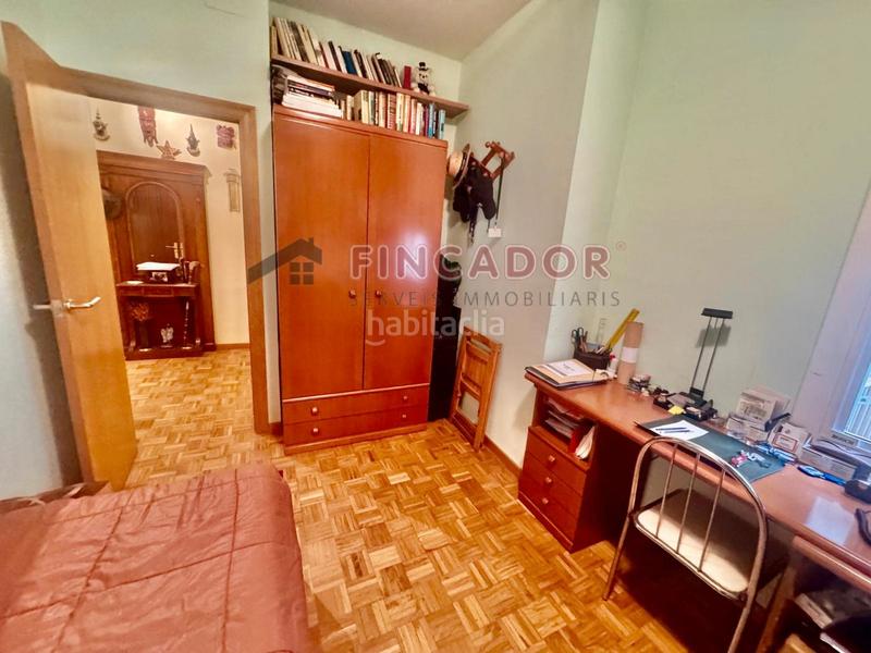 Foto 2644cd69-6727-4c72-8eaf-ce59acd50b5f. Appartement avec chauffage parking dans Guinardó Barcelona