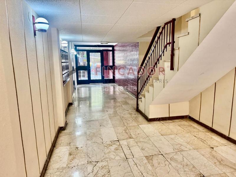 Foto d32cf7ee-71d5-4b70-9d9f-8811556e2bbc. Appartement avec chauffage parking dans Guinardó Barcelona