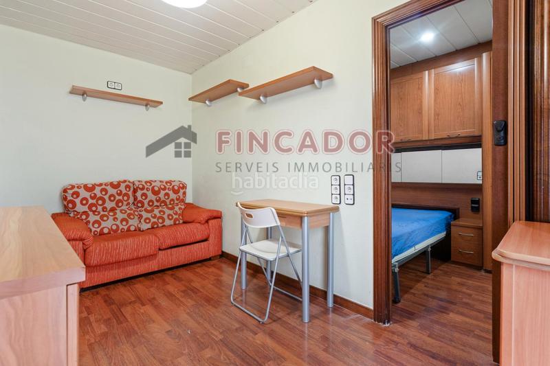 Foto 55ae8e98-ce91-49ae-8cbb-8bf8600d45db. Appartement avec chauffage dans Barceloneta Barcelona