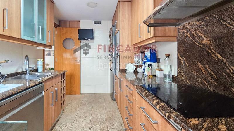 Foto 0e2ae5df-048a-43de-a3d8-d7f901a668c5. Piso en carrer d'arístides maillol 19 en Sant Ramon - Maternitat Barcelona