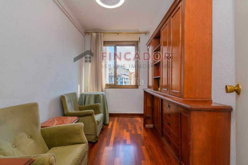 Foto 9bf8b3d4-05a4-4da1-bd99-3226c3d6e7e9. Flat with heating in La Salut Barcelona