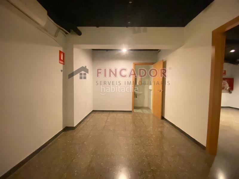 Foto a998e803-41d3-4433-839c-53f3738ab37e. Local comercial en Navas Barcelona