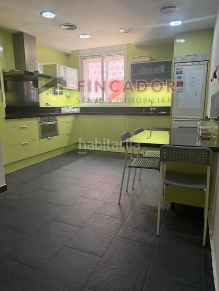 Foto a53c7592-b900-4804-a76f-8c344d1c8d86. Casa adossada amb calefacció aparcament piscina a Barcelona