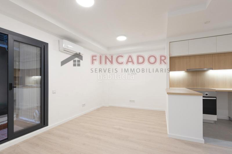 Foto fc7d94df-a082-45a9-b349-322c7ea27500. Appartamento con riscaldamento in El Camp d´en Grassot i Gràcia Nova Barcelona