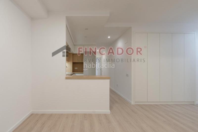 Foto 3c60c9fb-ac5f-4c19-833a-35f4af2de08c. Flat with heating in El Camp d´en Grassot i Gràcia Nova Barcelona