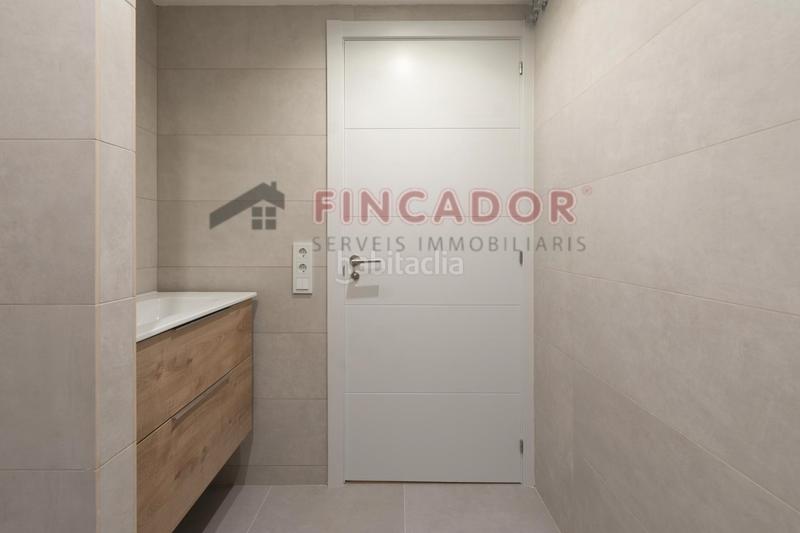 Foto 9188777e-7969-4212-861a-b1df679dcda1. Flat with heating in El Camp d´en Grassot i Gràcia Nova Barcelona