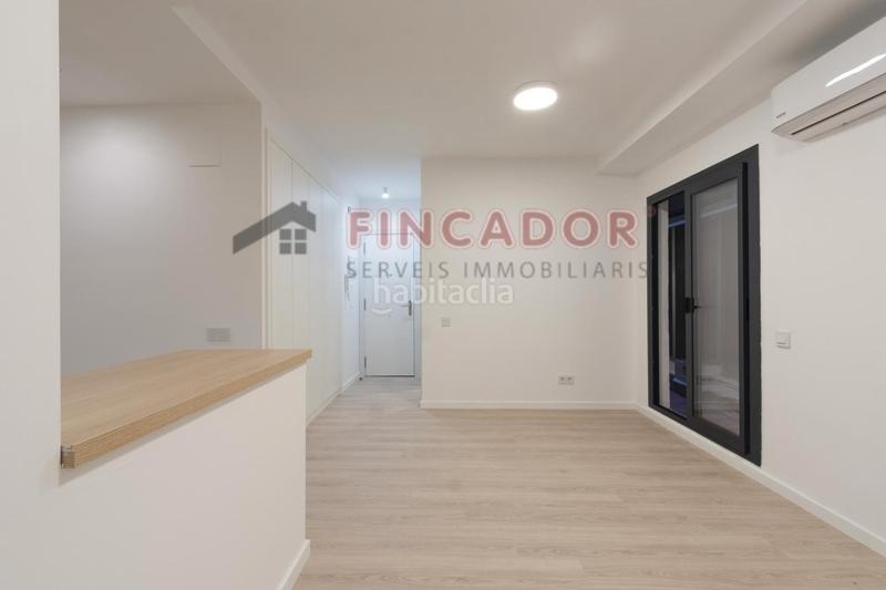 Foto 9d50256f-3c3b-4109-bb9d-0bd900725d98. Flat with heating in El Camp d´en Grassot i Gràcia Nova Barcelona