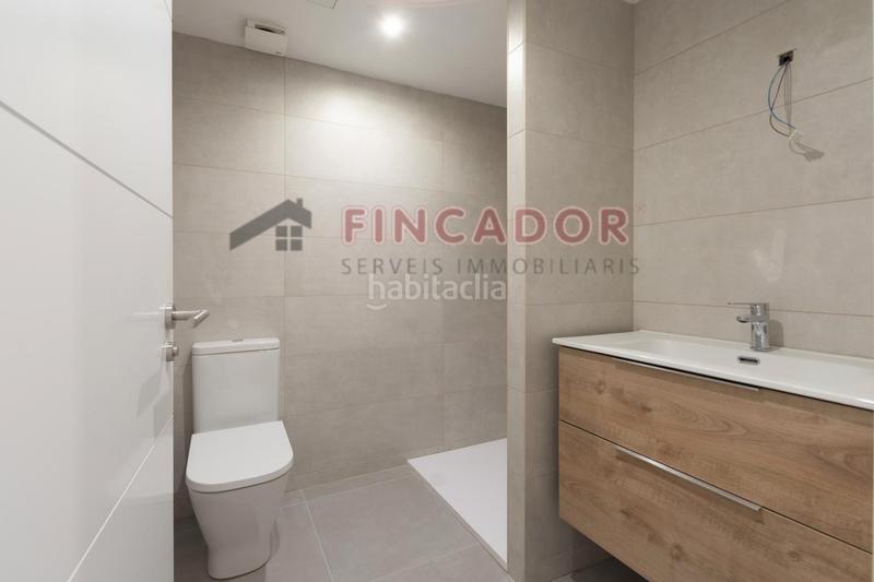 Foto b8bbff93-154a-4f0e-9d6a-b8aea64944a2. Flat with heating in El Camp d´en Grassot i Gràcia Nova Barcelona