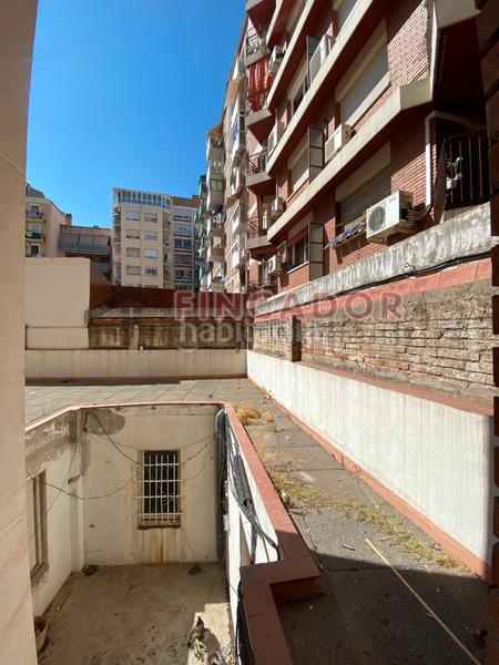 Foto 63d58fe6-d0e9-44b8-ad44-7fa639b7f60b. Oficina amb calefacció a La Nova Esquerra de l´Eixample Barcelona