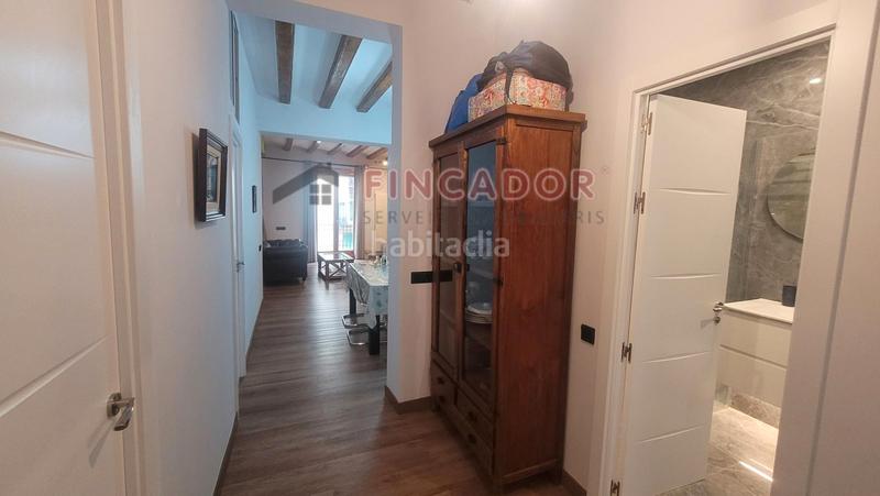 Foto 7a8cc3f0-0dde-4d2c-a803-312152ee0155. Flat in Raval Barcelona