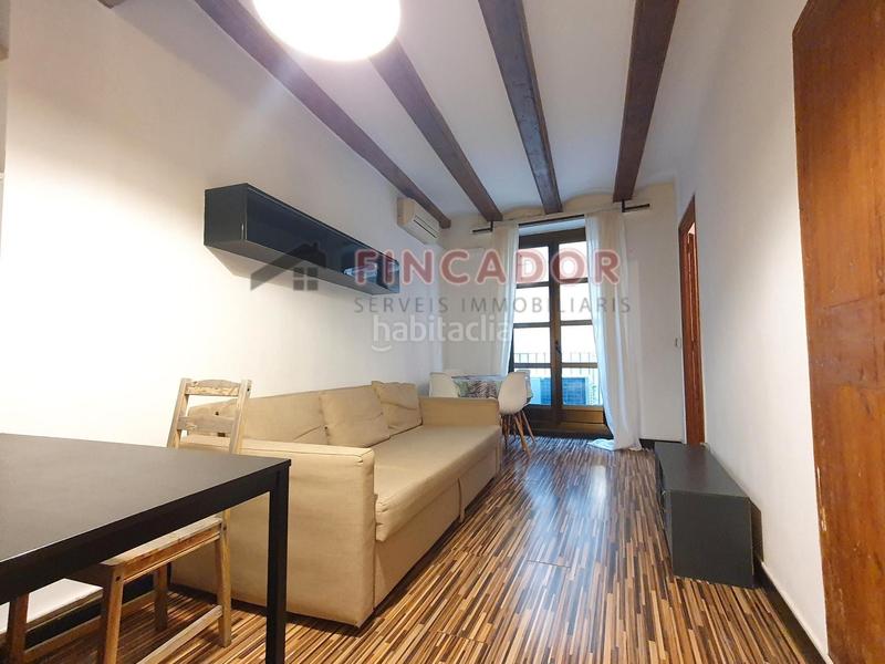 Foto 256735a4-4c79-4c3d-ae53-eae0abd56c7b. Appartamento con riscaldamento in Gòtic Barcelona
