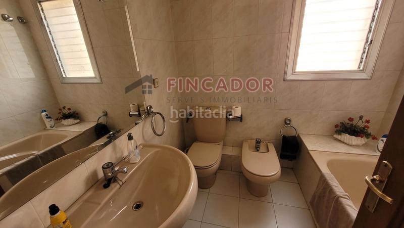 Foto 25255bfd-99ad-40d9-8e35-e798c22e8835. Attico con riscaldamento in Raval Barcelona