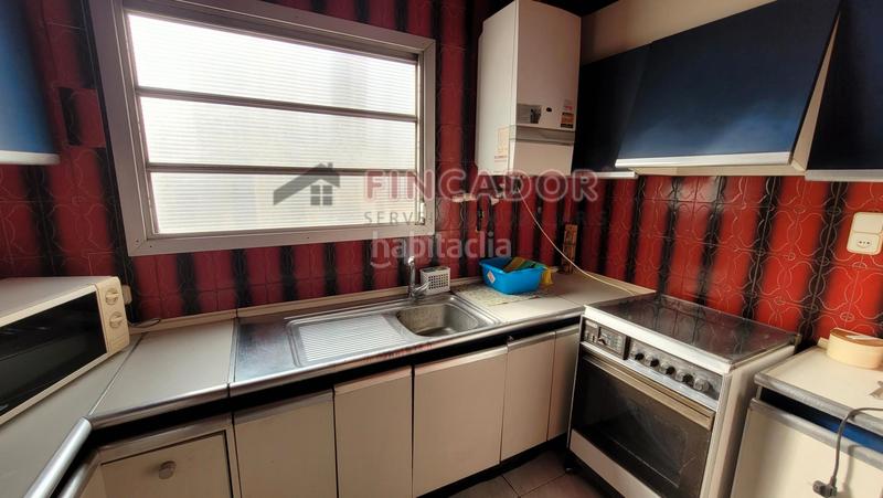 Foto 8d744b96-b54f-4976-b414-697e3d792d2d. Attico con riscaldamento in Raval Barcelona