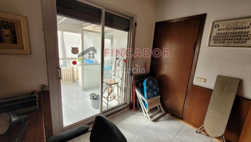 Foto c82c75cc-0586-4a24-9530-a4ef1738b0af. Attico con riscaldamento in Raval Barcelona