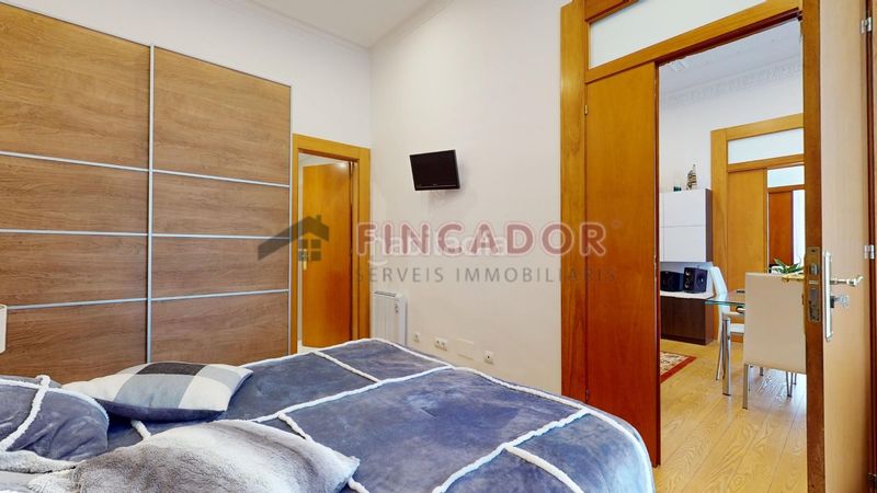 Foto 20588303-d0e4-4296-a195-59ff503a720e. Pis amb calefacció a Dreta de l´Eixample Barcelona