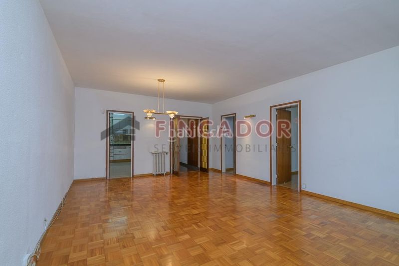 Foto a970f083-064c-4f3c-8d7b-c659f9329646. Piso en Putget - Farró Barcelona
