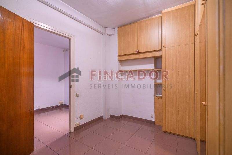 Foto f7798a3c-0385-4271-881c-d8e76a53748f. Piso en Putget - Farró Barcelona