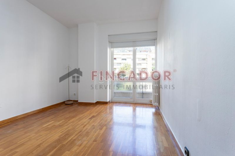 Foto 494f51fb-3f95-4c66-89af-c9e62eb1ff6e. Pis amb calefacció a Sarrià Barcelona