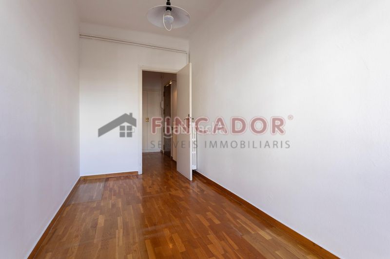 Foto 9056be01-47d9-4e43-89f9-736835a4f4d4. Pis amb calefacció a Sarrià Barcelona