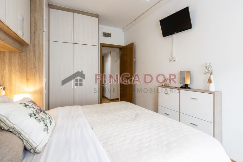 Foto ed4e056b-8cba-4cb4-b7c3-611377c12365. Pis amb calefacció a Eixample Sabadell