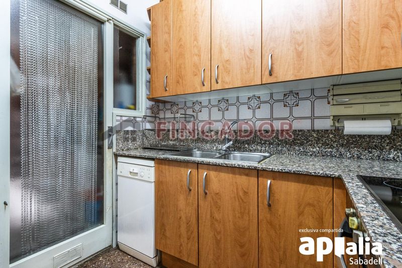 Foto b26c0495-be6a-4a01-95c8-d3b17b1aa5ec. Piso en Centre Sabadell