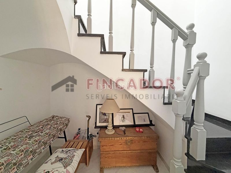 Foto 712966c5-8c43-4b57-869a-b873e8fe3054. Casa adossada amb calefacció aparcament a Gràcia Sabadell