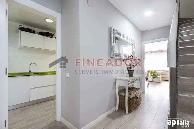 Foto 6baaaa43-7682-41a0-a923-d28bf983e2c4. Duplex avec chauffage dans Eixample Sabadell