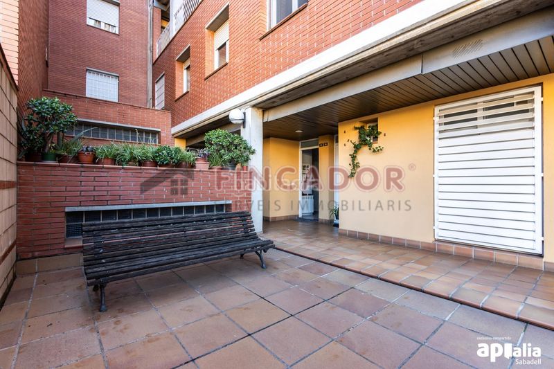 Foto 857d41aa-af49-4d5c-b2e5-8b5f230292be. Duplex avec chauffage dans Eixample Sabadell