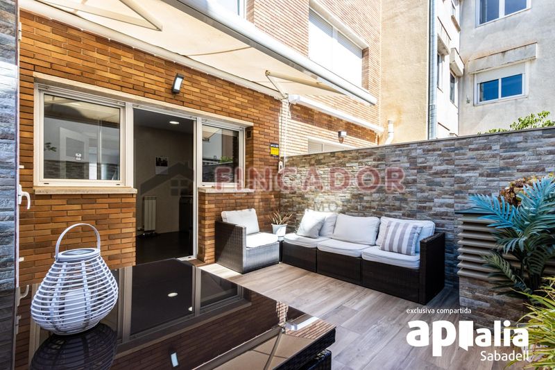 Foto fe6084a6-4480-4599-a8fb-91f72092c0d4. Casa amb calefacció aparcament a Creu Alta Sabadell