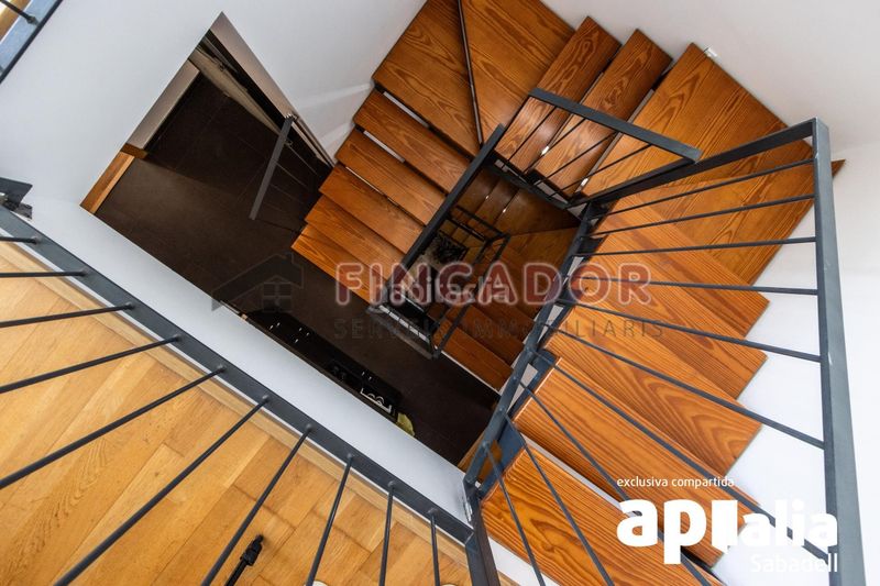 Foto b1b5ce69-2144-4acb-a57a-10ceac750638. Casa amb calefacció aparcament a Gràcia Sabadell