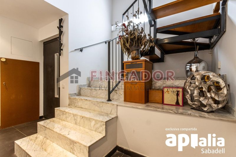 Foto c728a3a2-928b-4407-ae66-ddbd203f3ed2. Casa amb calefacció aparcament a Gràcia Sabadell