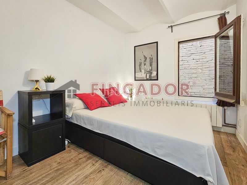 Foto d0da41d2-5e72-4144-a3c4-ae316e1fecd9. Dúplex amb calefacció a El Clot Barcelona