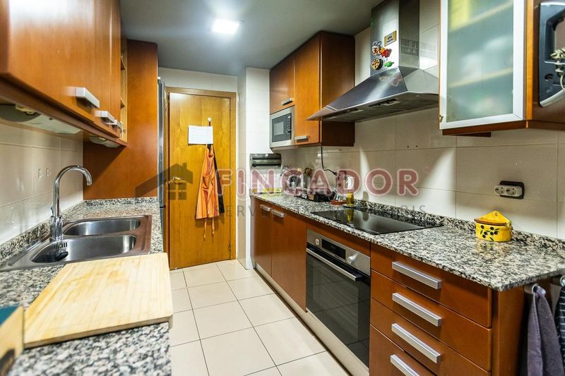 Foto 398f960b-c9fa-44bd-8c2c-71b6a0a17d10. Appartamento con riscaldamento parcheggio in Eixample Sabadell