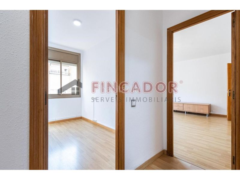 Foto 65421670-fe72-4600-86c3-fdfdffbfebf5. Pis amb calefacció a Concòrdia Sabadell