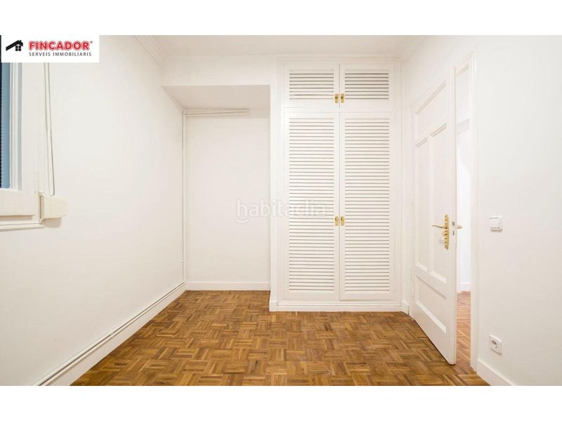 Foto e05e924d-88a1-48d2-8bb9-4b1465d5fc46. Pis amb calefacció a Dreta de l´Eixample Barcelona