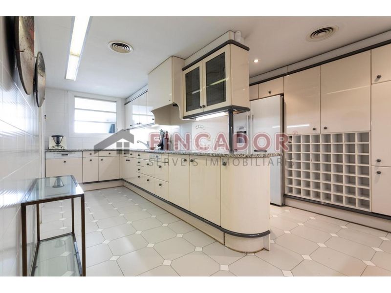 Foto e10d8096-8a7b-415d-bc76-0a9d2d94ccb2. Piso en Pedralbes Barcelona