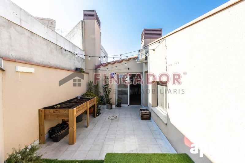 Foto 1f095898-8e1e-444f-a57f-330285f1ec83. Duplex con riscaldamento parcheggio in Covadonga Sabadell