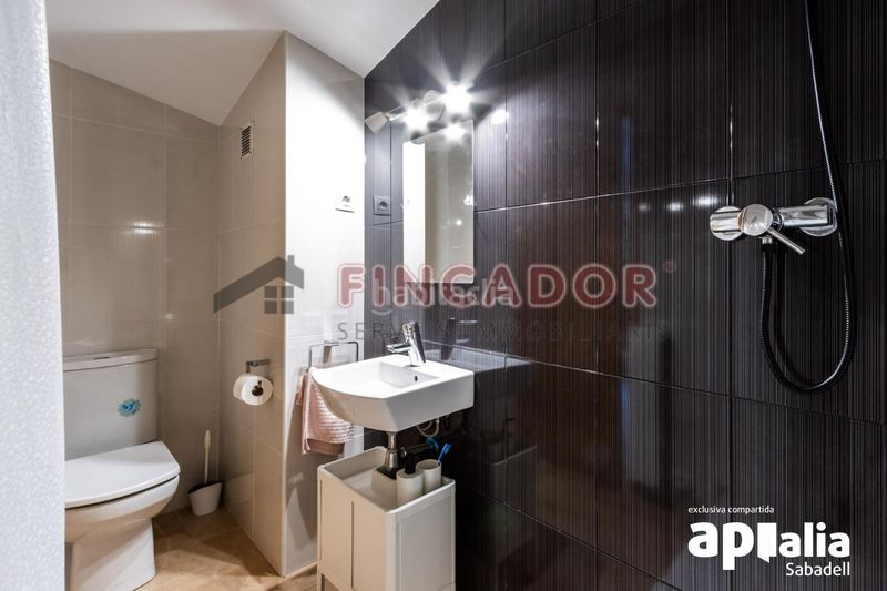 Foto 3ff4a7c9-6061-4dd7-bc10-ae28a455e826. Duplex con riscaldamento parcheggio in Covadonga Sabadell